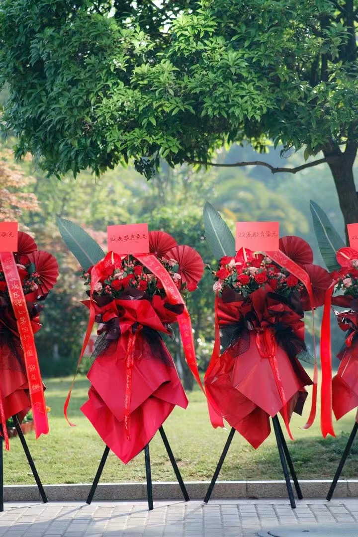 双流棠湖中学30周年校庆,棠湖中学三十周年