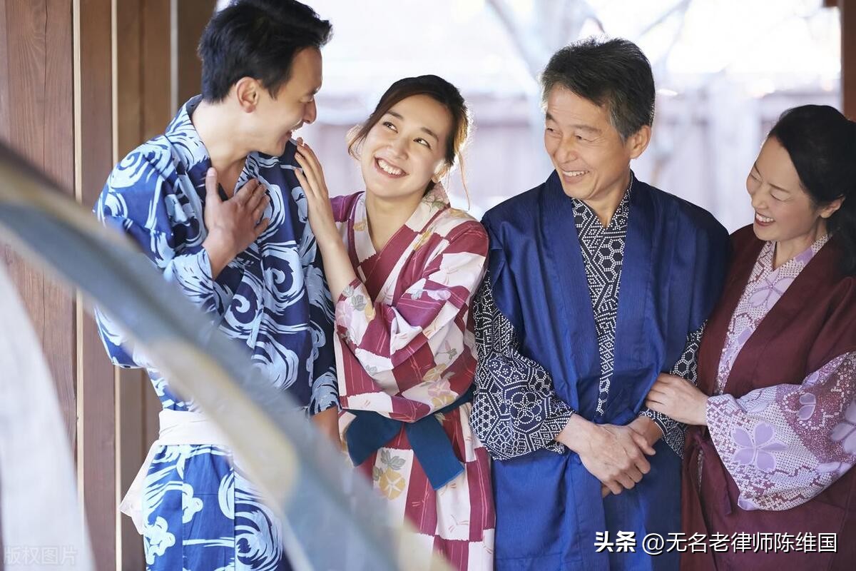 因为2万块钱放弃老爸的治疗,儿女倾家荡产为老人治疗癌症