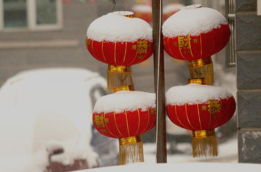 关于中国古代过春节的诗句,过年有哪些习俗和古诗