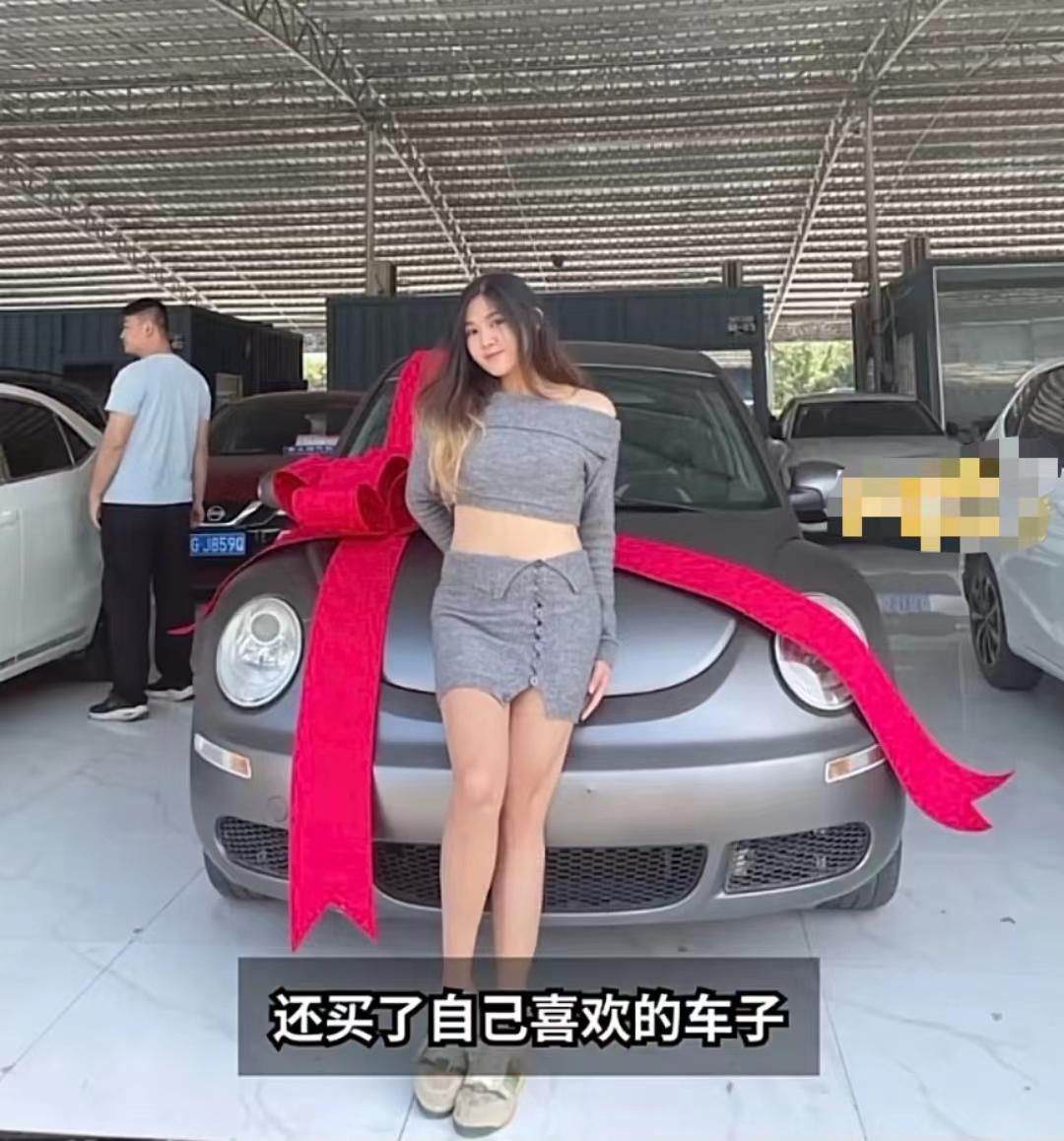 00后大学生月入过万，靠“宿舍美甲”获经济自由，毕业前喜提新车