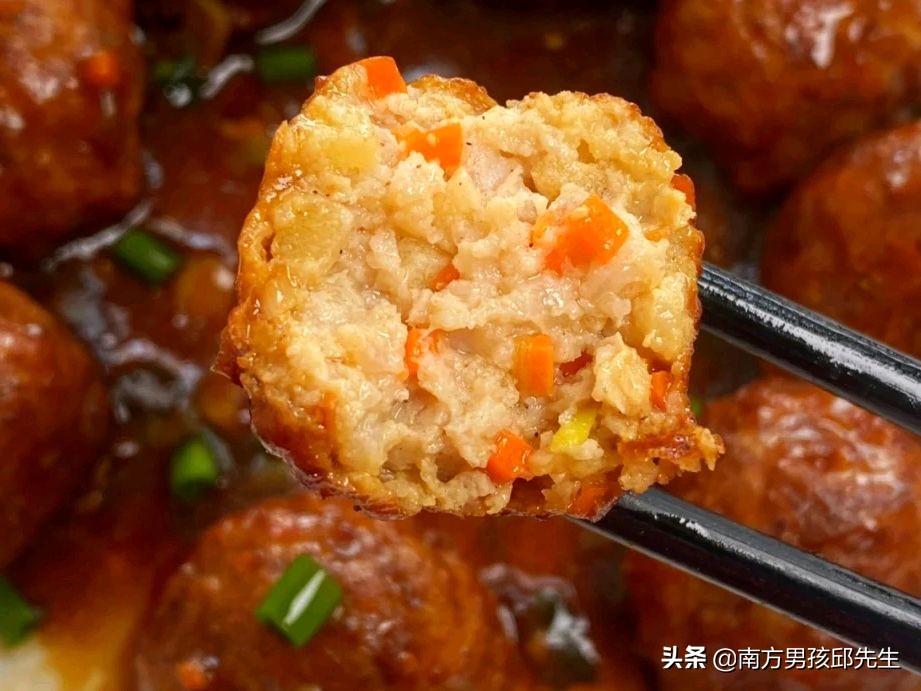 美食做法家常菜红烧狮子头,美味红烧狮子头私藏美食大分享