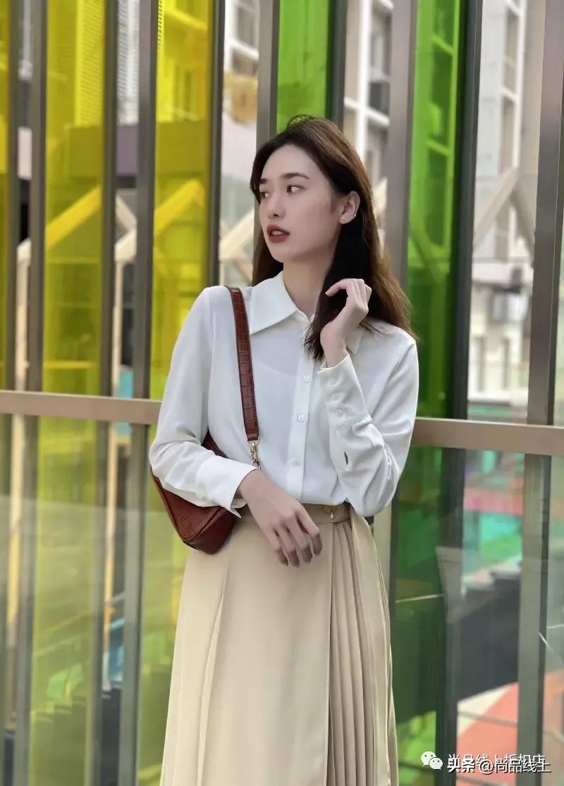 随便搭配半裙又好看又显腿长！【尚都比拉】女装，一口价49元任选