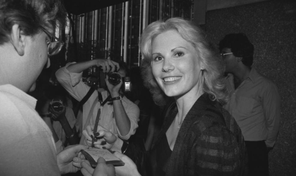 美女富豪嫁给农村小伙,美女富豪嫁给穷小伙