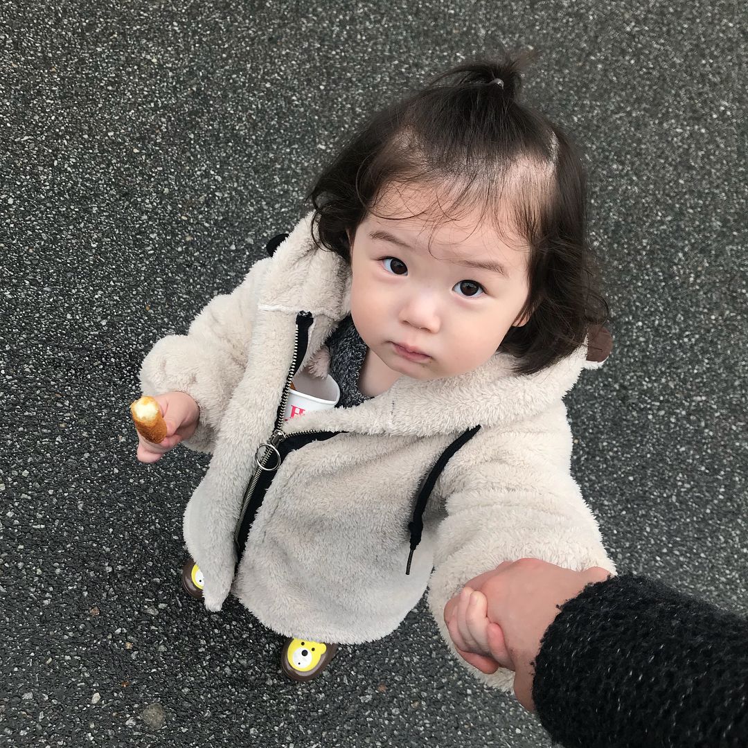 最近超火的可爱小女孩表情包,小女孩可爱萌表情包