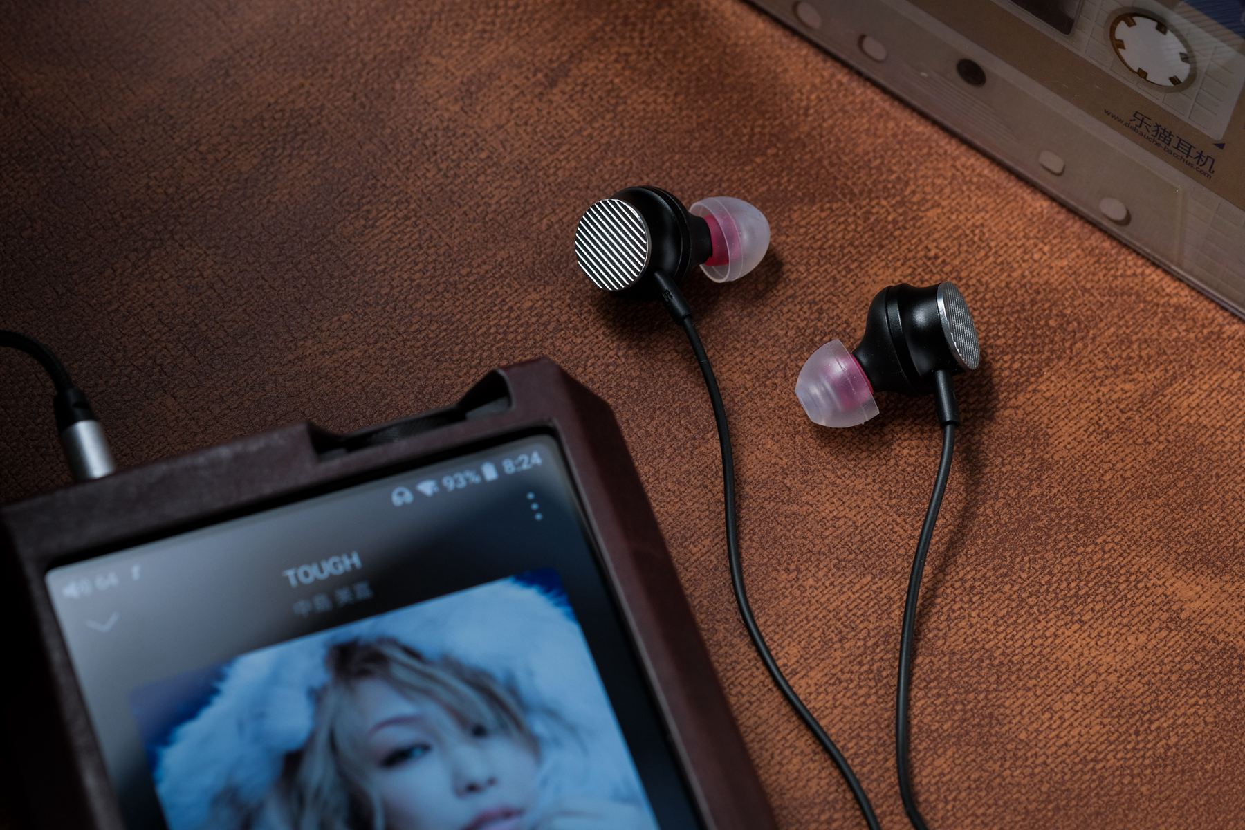 顶级动圈入耳式耳机测评,超大动圈hifi耳机测评