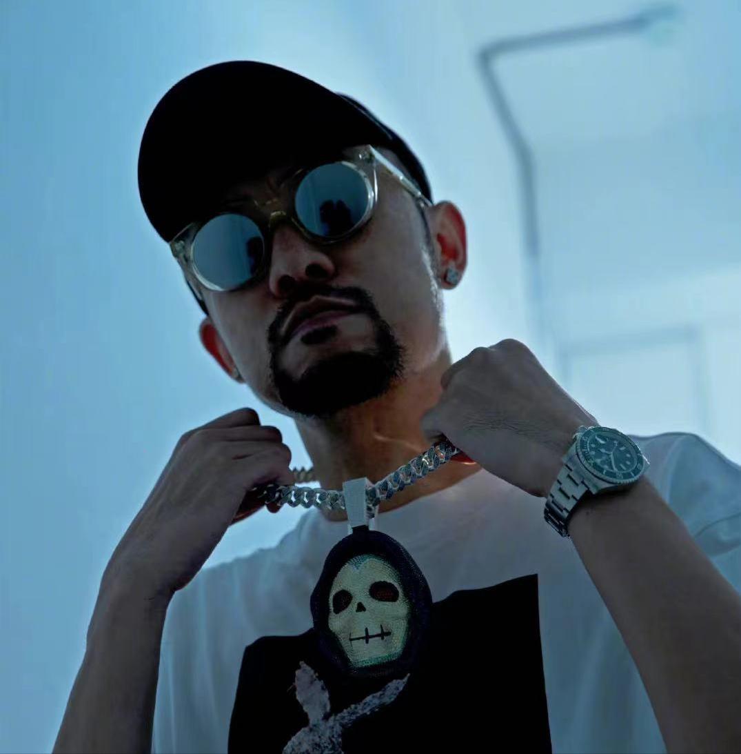 邓紫棋跑男唱歌杨颖,rapper歌曲提到邓紫棋和杨颖