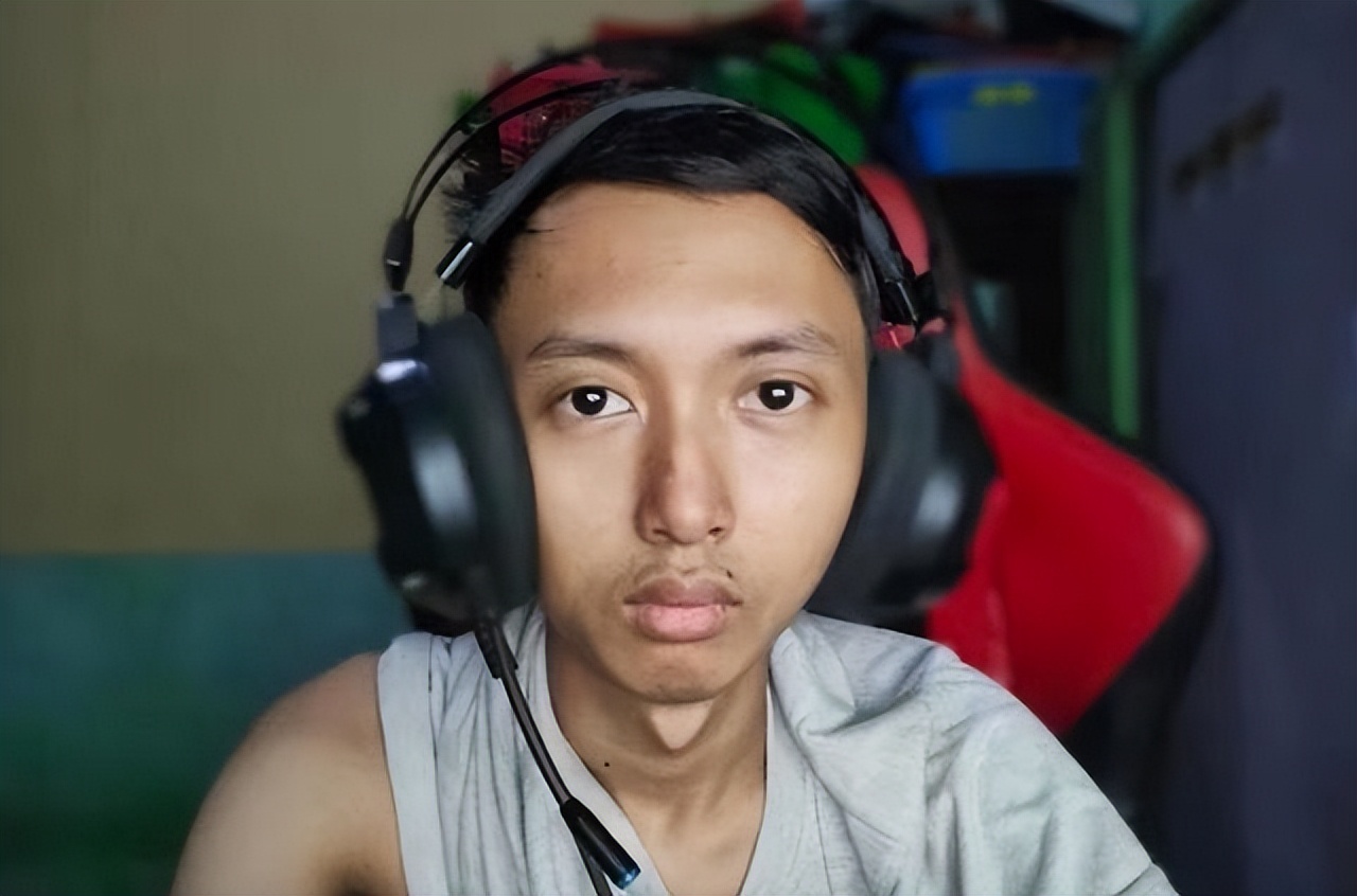 22岁小伙变富翁,22岁小伙一夜暴富