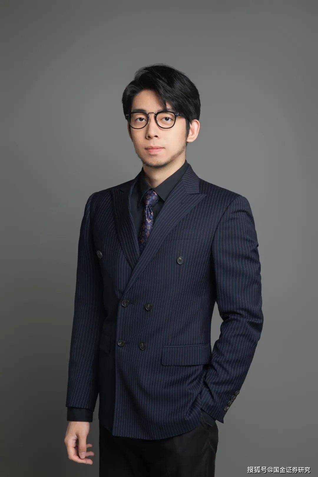 国金证券最佳分析师,新财富最佳分析师历届排行榜