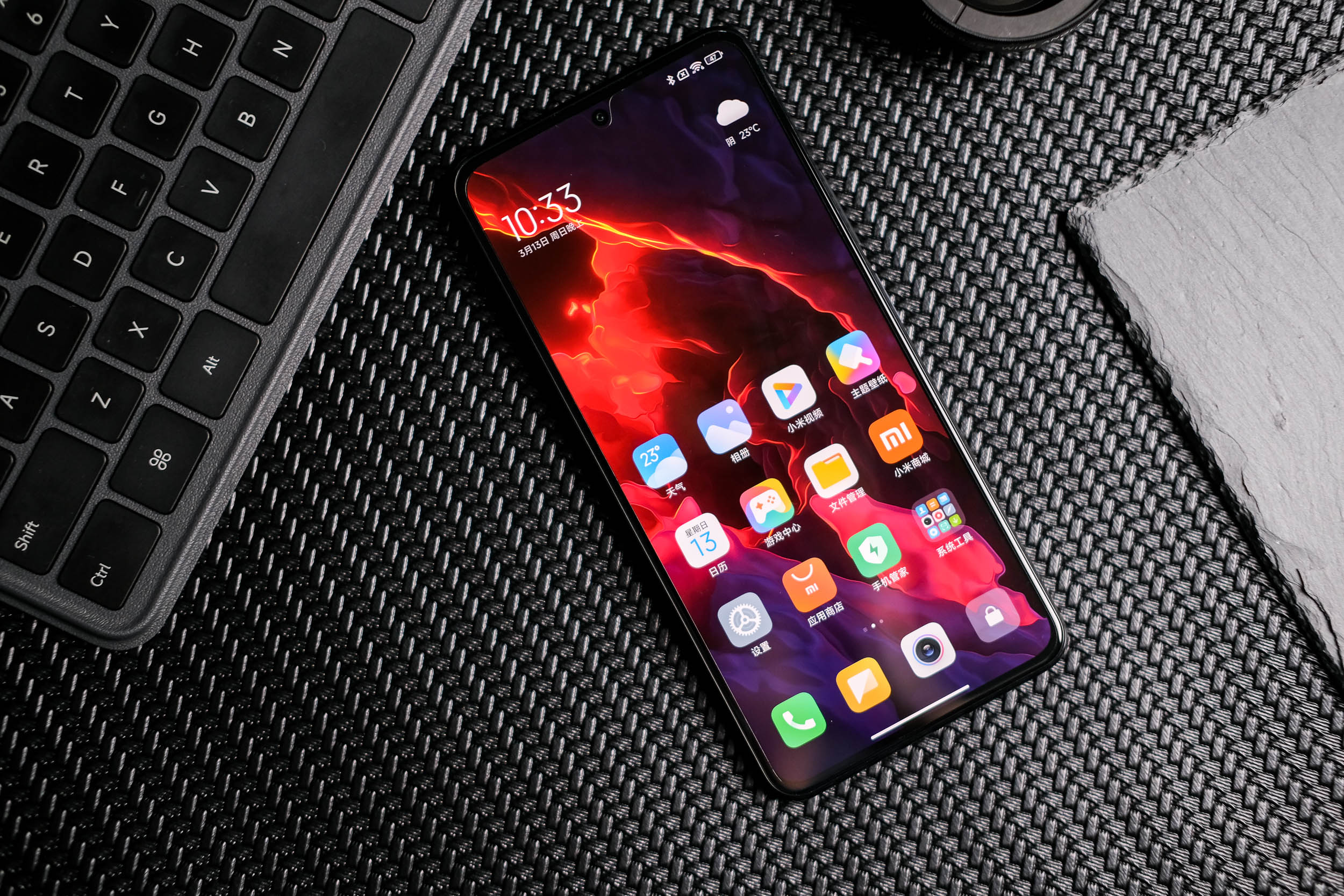 赚钱不易，买手机更要“讲究性价比”，这4款手机适合打工一族