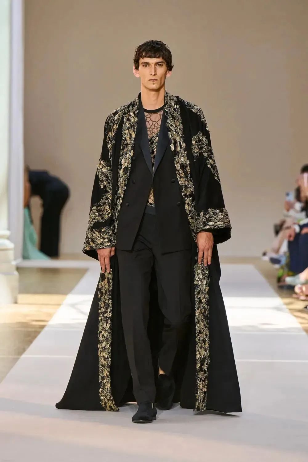 高定全新系列,高定和大众定制区别