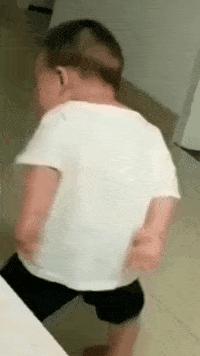 大哥怕是不行了,背是上午踩的,人是下午走的,席是中午吃的