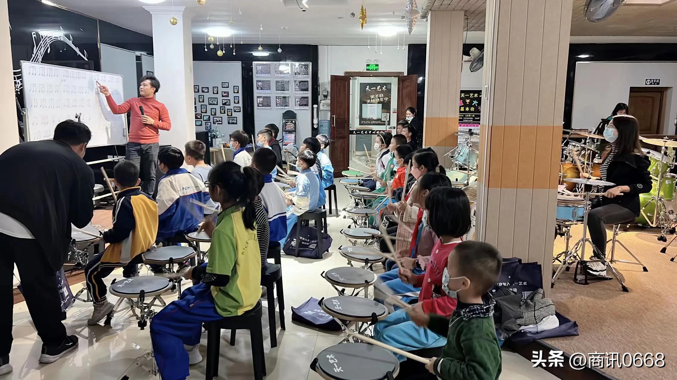 茂商圈第40期l天一艺术中心茂名电白区水东碧桂园店盛大开业