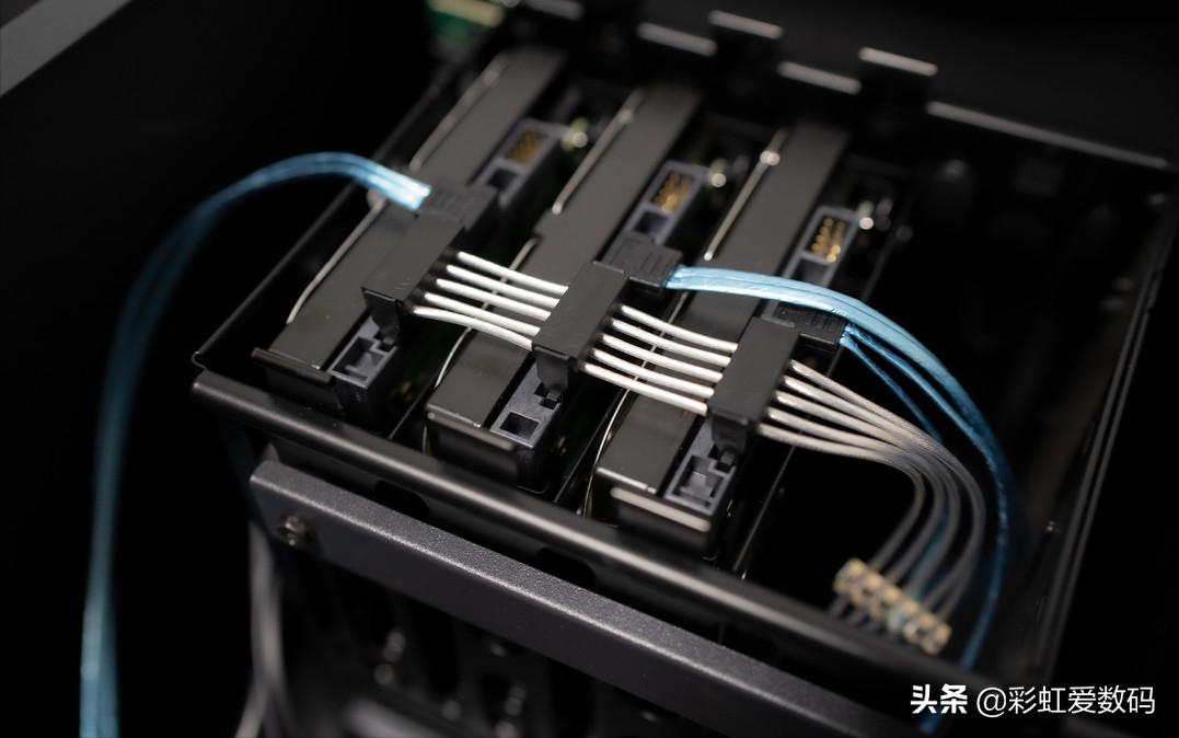 intel傲腾内存改移动硬盘,nas安装傲腾内存