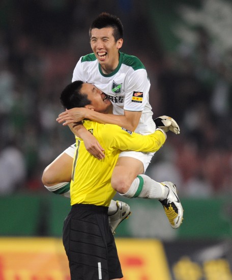 申花前国脚,申花新援冯潇霆