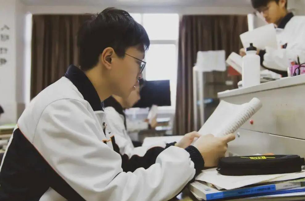 火箭班平行班还有什么,火箭班和平行班有什么区别