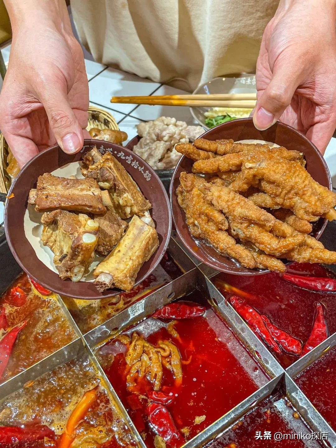 来成都必吃的火锅辣到极点,成都美食攻略十大必吃火锅排行榜