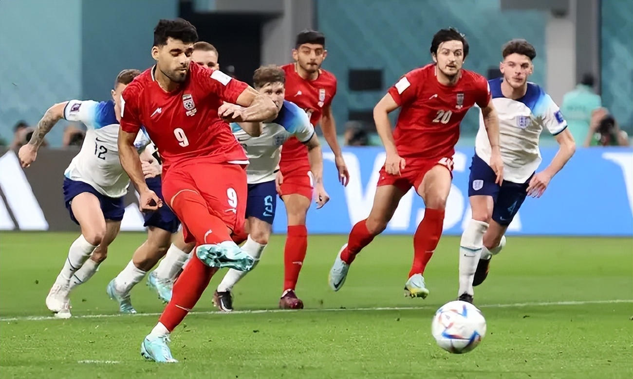 日本网友评论日本队输给伊朗现场,伊朗输球后国内媒体对伊朗的看法