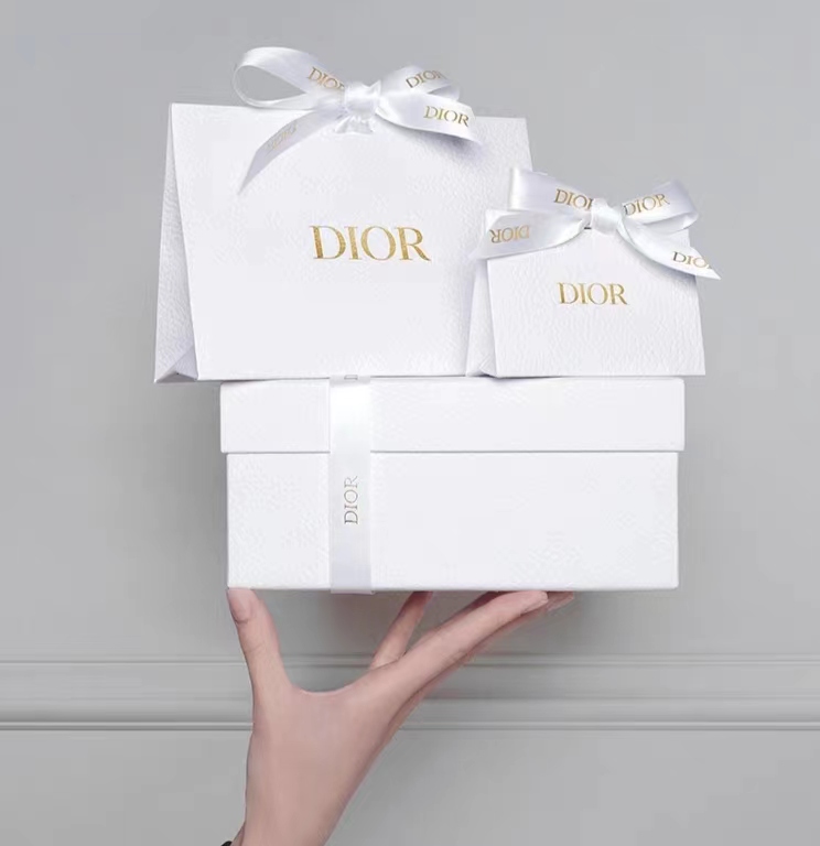 化妆品的成本价到底有多低，一支128的口红成本价只有8元