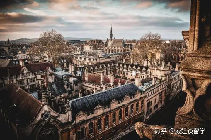 英国大学计算机排名2022完整版,学电脑最好的大学排名
