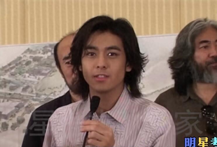 古装鬓角怎么弄的,古装剧鬓角处理