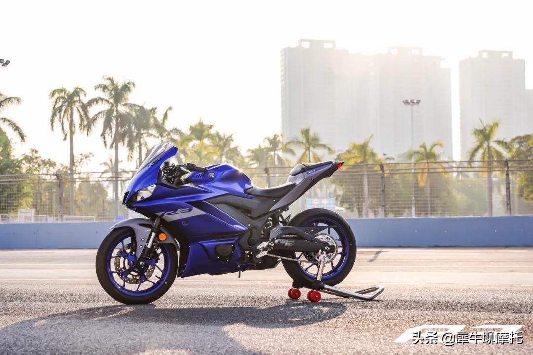 雅马哈r3过弯,雅马哈r3跑山路