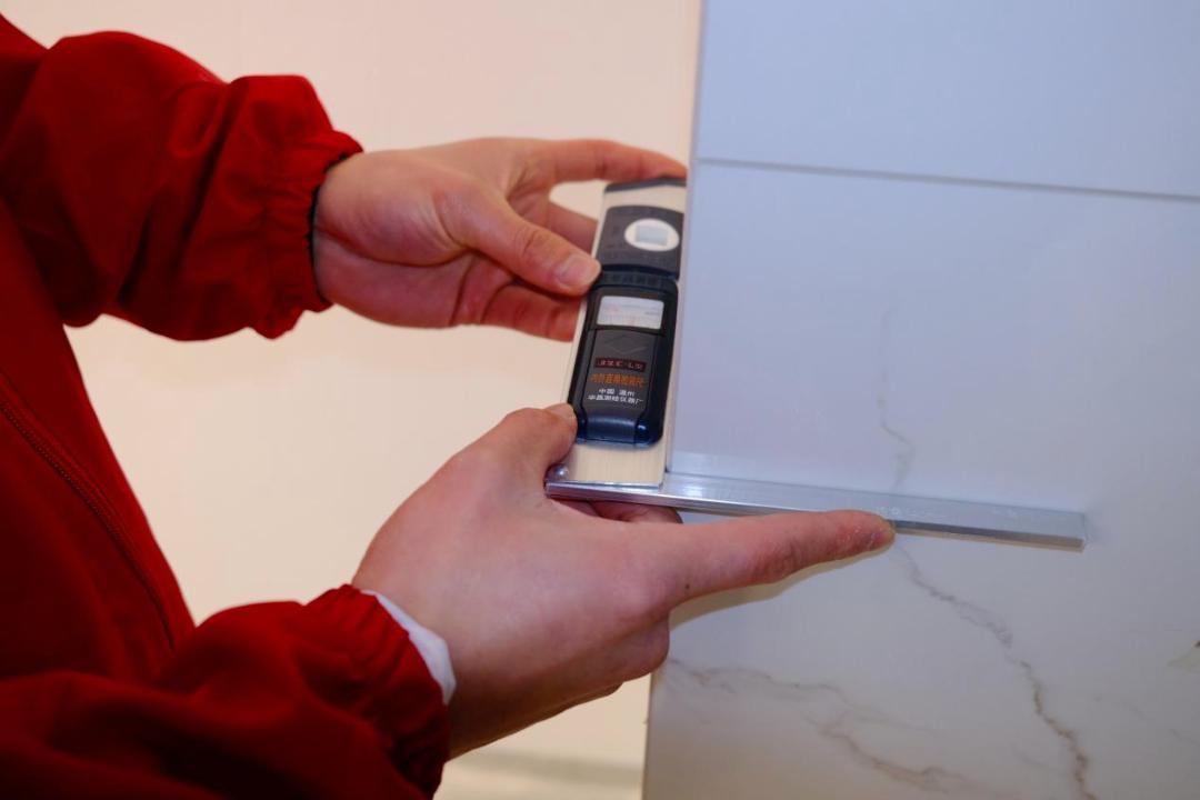 墙面阳角圆弧处理,墙面阳角砖美缝视频教程