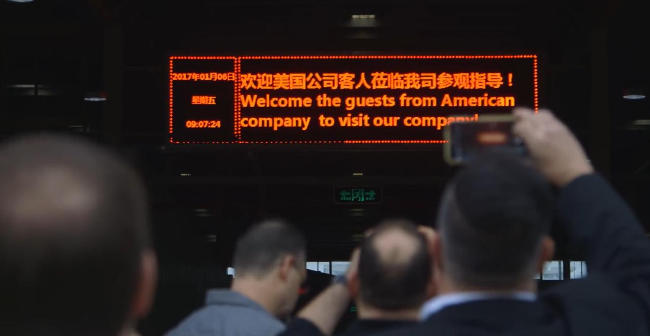 美国工厂流水线工人一个月多少钱,美国穷人上班