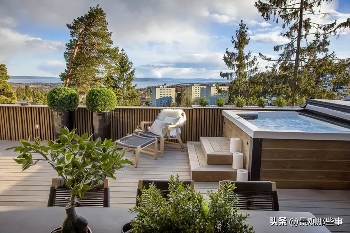 毫不犹豫的买了顶楼带露台的房子,顶楼带露台和二楼带露台