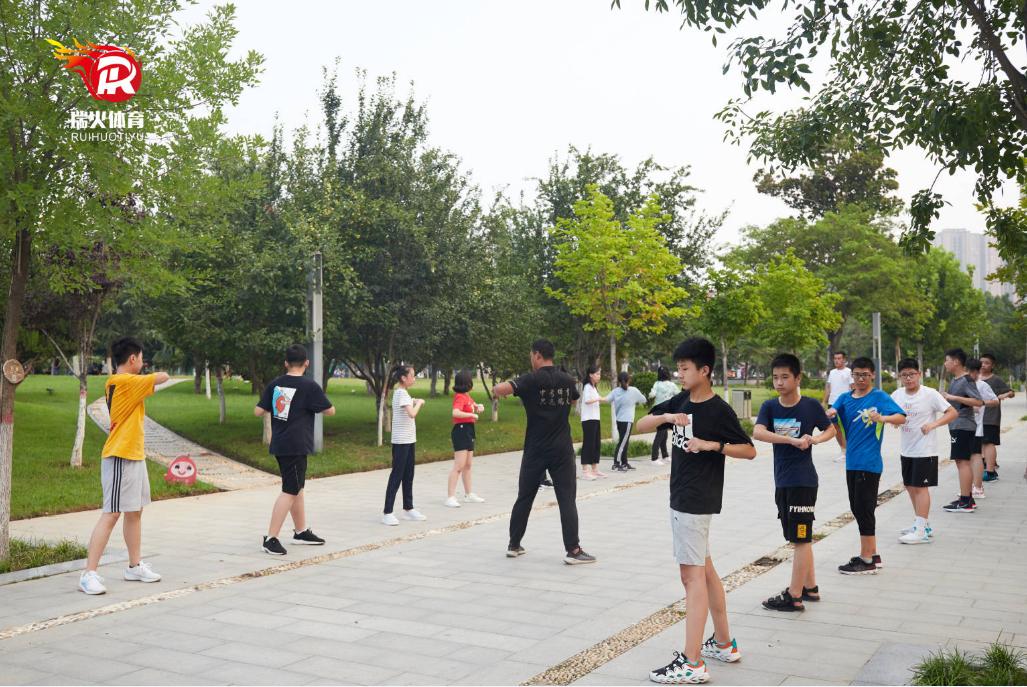 中考体育培训哪里找,中考体育培训适合在哪些地方做