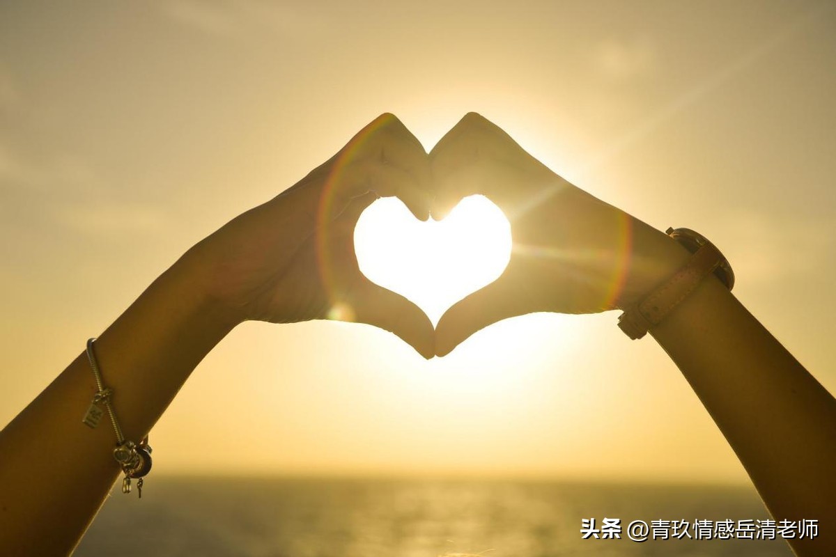 心理学缺爱的女生怎么追,心理学缺爱怎么解决