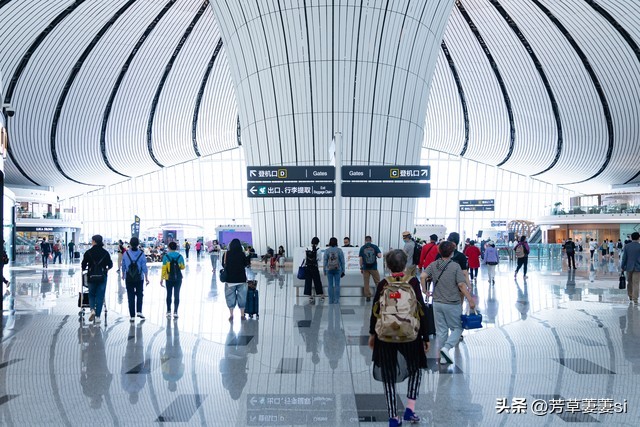 为什么成都机场客流量那么大,2019全国机场吞吐量排名成都