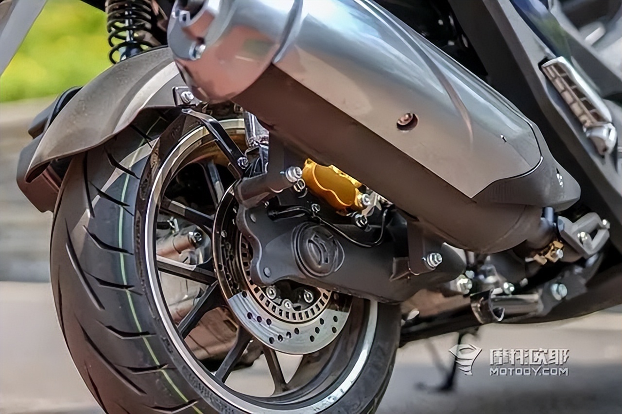 250cc踏板算不算大排量,哪款三万以内250cc踏板值得入手