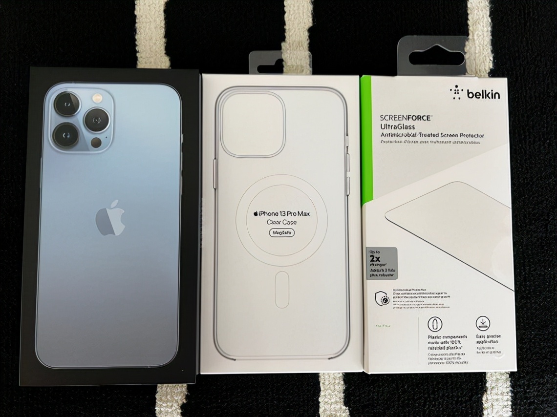 iphone13和iphone3gs,iphone13最好用的一代