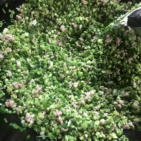 龙岩长汀特色小吃簸箕粄,长汀客家小吃簸箕粄原材料选取