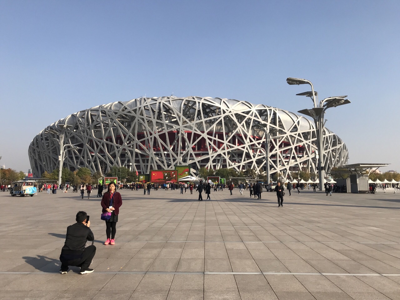 鸟巢耗时几年修建成功,15年耗资100亿美元