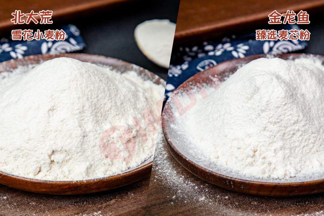 蒸包子真实评测,半发面包子和发面包子测评