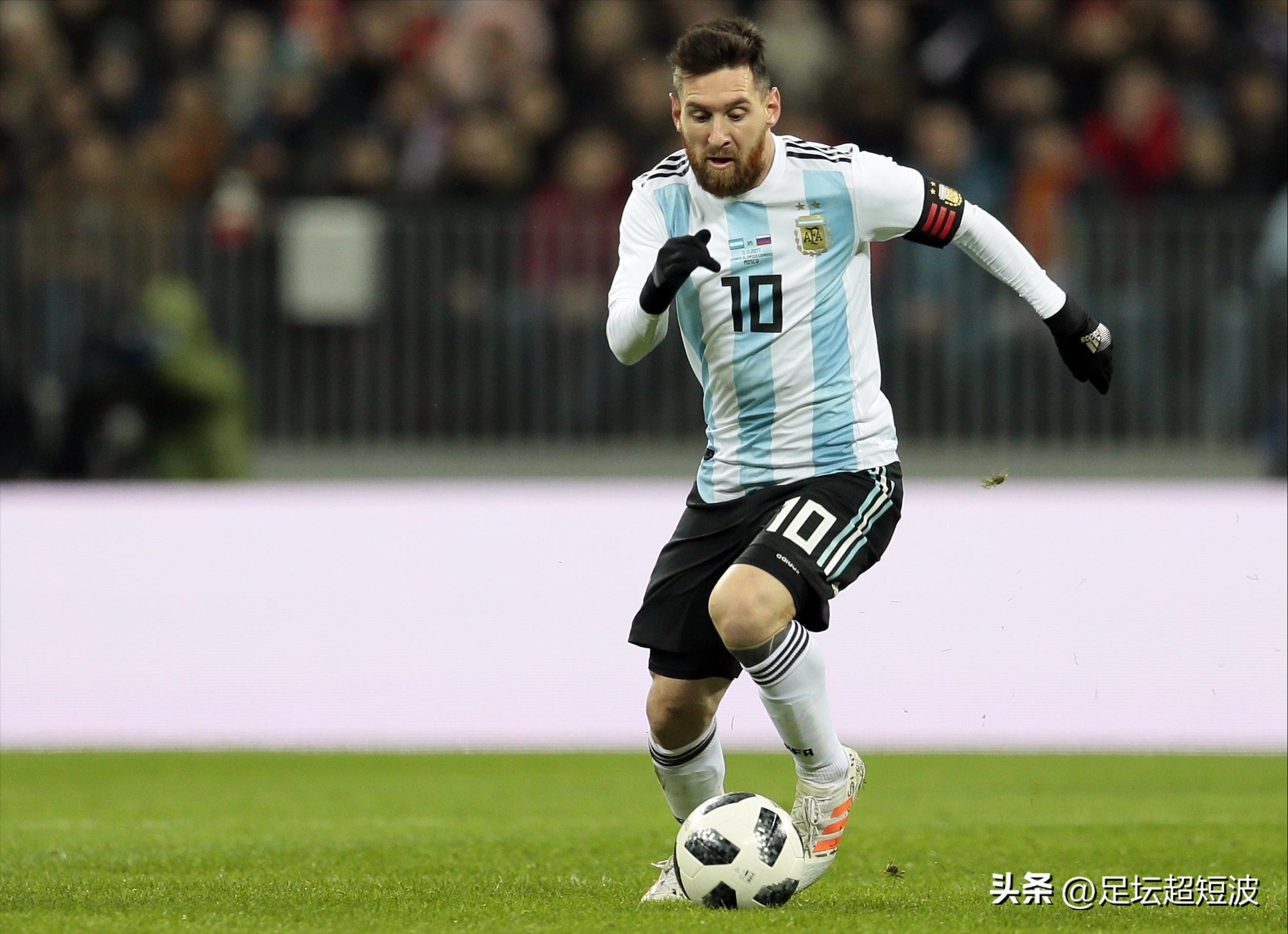 chatgpt世界最佳阵容,ChatGPT足坛历史最佳阵容