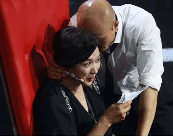 乐嘉酒后失态说了什么,乐嘉酒后失态前因后果