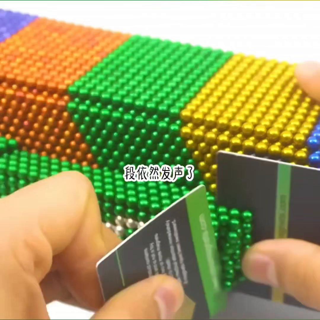 蠢蠢的反击小说,偏执复仇小说推荐