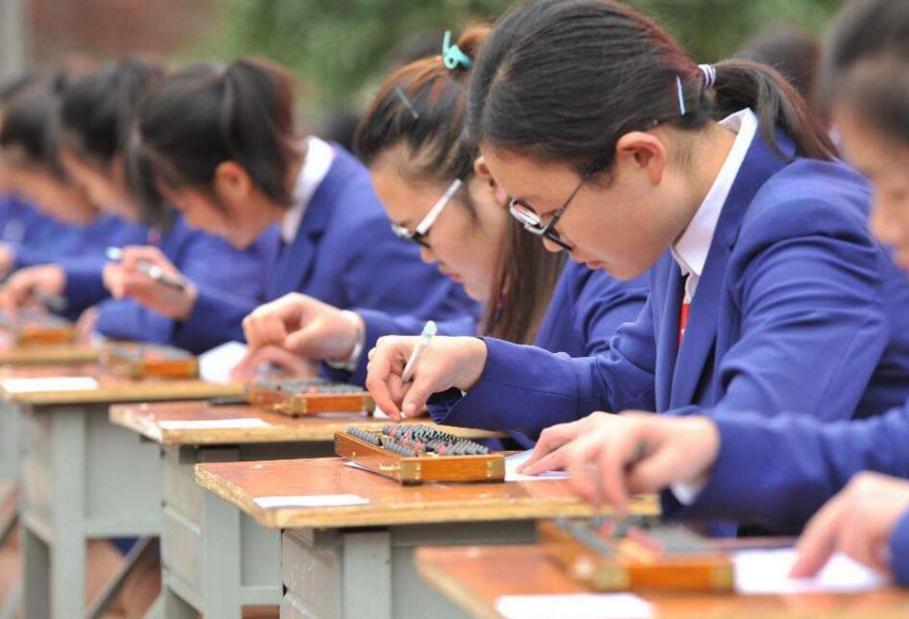 未来十年女生最吃香的专业,女孩子未来5到10年最吃香的专业