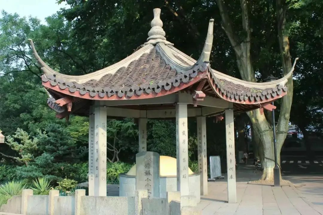 杭城里的爱情，一些坐标，二三往事|房叔说No.503