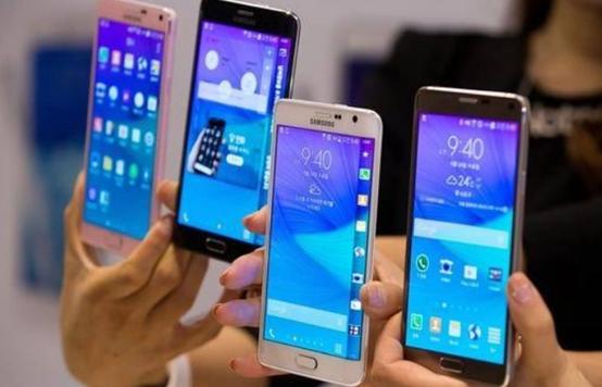 卡到怀疑人生的八款手机,史上最卡的五款手机