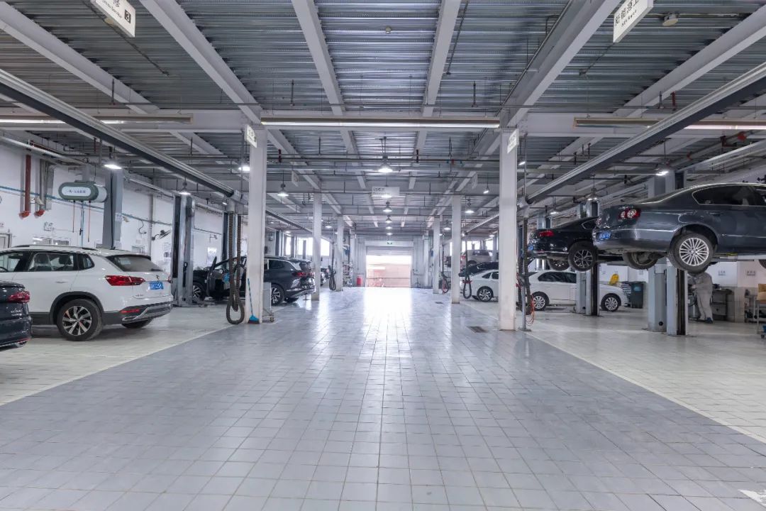 一汽大众数智化变革的思考,数字化时代新业态