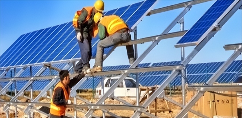 农户屋顶安装光伏的收益,农村租用农民房顶装光伏是真是假