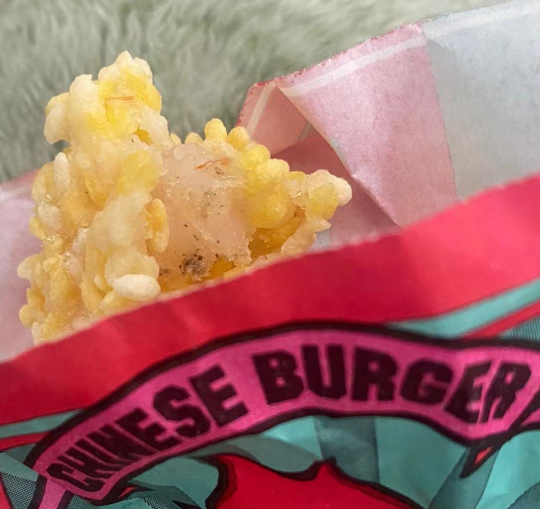 脆米虾,口味虾炸出来有黑色杂质