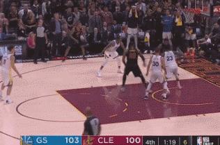 用一生来对抗傲慢与偏见，万字长文记录库里的乔丹精神