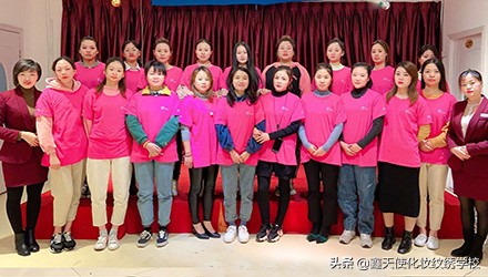 学化妆去影楼学还是培训机构,学化妆新娘跟妆培训