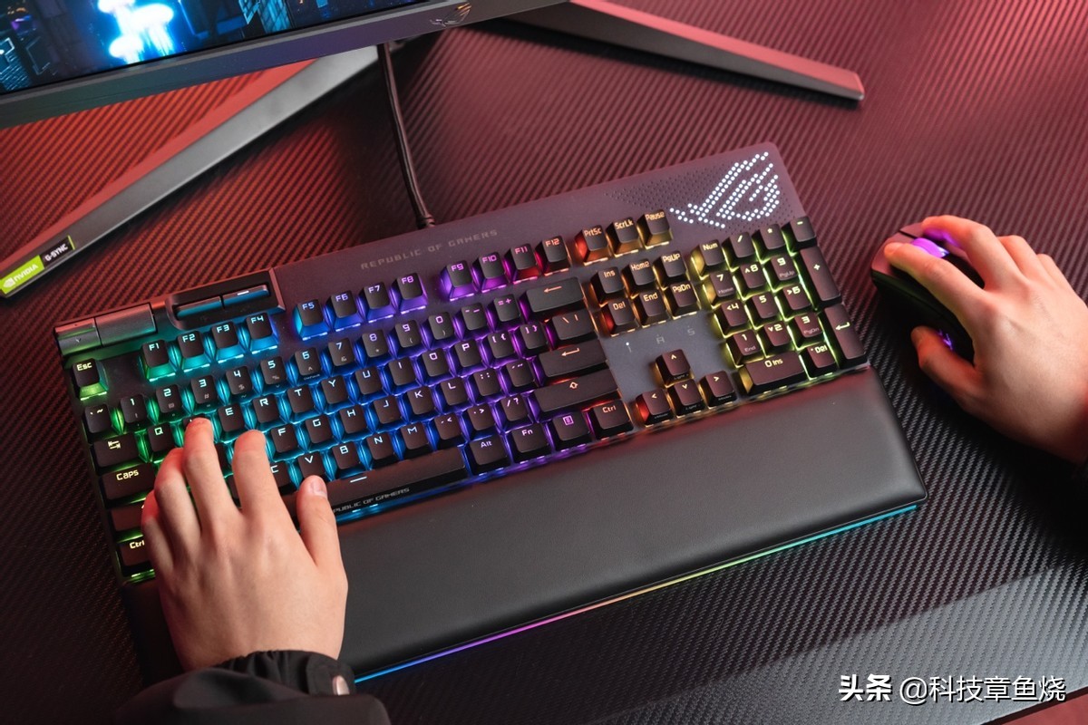 rog键盘耀光2键盘图,rog键盘耀光2幻测评