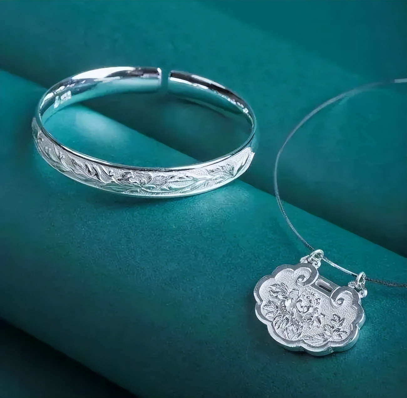 k金铂金黄金的区别讲解,铂金k金黄金有什么区别