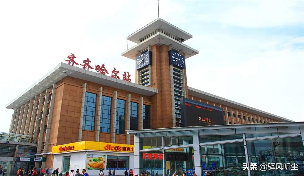 疫情下旅游人的悲催生活,疫情当下为何还在坚持旅游